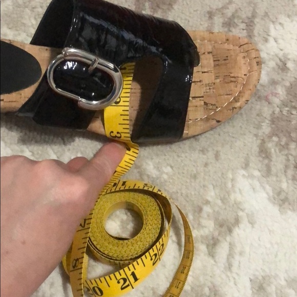 SOLD Impo sandals - Picture 10 of 13